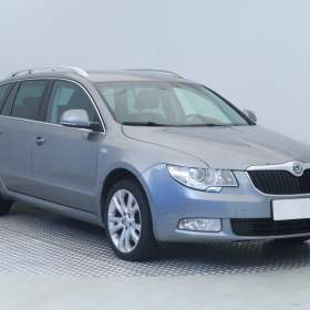 Škoda Superb 2.0 TDI / 19536119