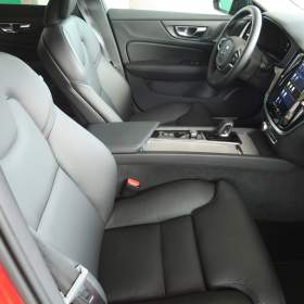 Foto inzerátu Volvo V60 B4