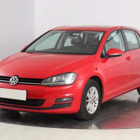 Foto inzerátu Volkswagen Golf 1.2 TSI