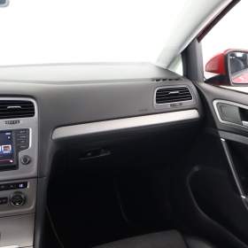 Foto inzerátu Volkswagen Golf 1.2 TSI