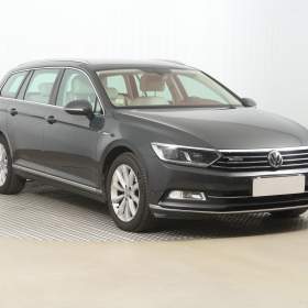 Volkswagen Passat 2.0 TDI / 19537105
