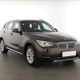 BMW X1 xDrive18d / 19537115