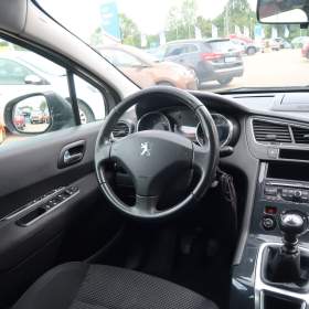 Foto inzerátu Peugeot 5008 1.6 HDi
