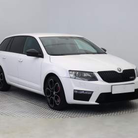 Škoda Octavia RS 2.0 TSI / 19537141