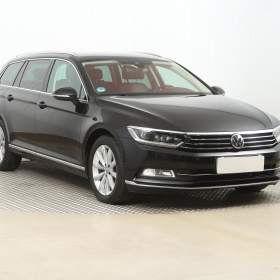 Volkswagen Passat 2.0 TDI / 19540129