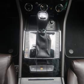 Foto inzerátu Škoda Superb 2.0 TDI