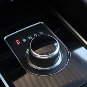 Foto inzerátu Jaguar F-Pace 20d AWD