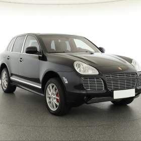 Porsche Cayenne Turbo / 19541358