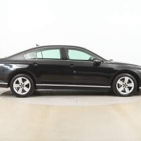 Foto inzerátu Volkswagen Passat 1.5 TSI