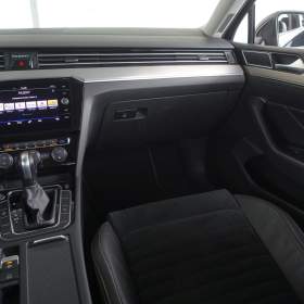 Foto inzerátu Volkswagen Passat 1.5 TSI