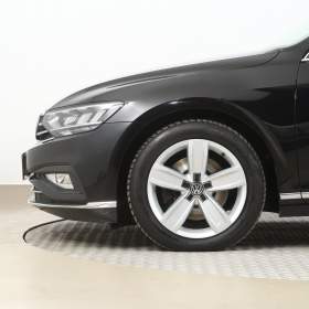 Foto inzerátu Volkswagen Passat 1.5 TSI