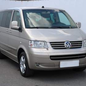 Foto inzerátu Volkswagen Multivan 2.5 TDI 4Motion