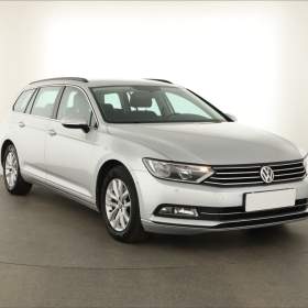 Volkswagen Passat 2.0 TDI / 19541752