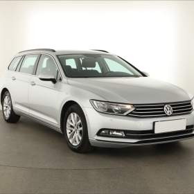 Volkswagen Passat 2.0 TDI / 19541752