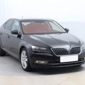 Škoda Superb 2.0 TDI / 19542477