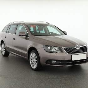 Škoda Superb 2.0 TDI / 19542936