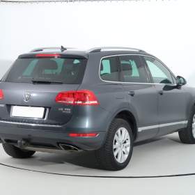 Foto inzerátu Volkswagen Touareg 3.0 TDI