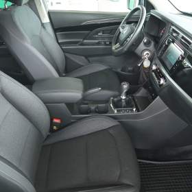 Foto inzerátu SsangYong Korando 1.5 T-GDI