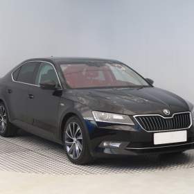 Škoda Superb 2.0 TDI / 19542992