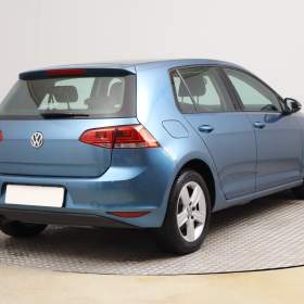 Foto inzerátu Volkswagen Golf 2.0 TDI