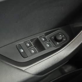 Foto inzerátu Škoda Karoq 1.6 TDI