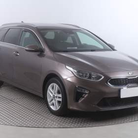 Kia Ceed 1.4 CVVT / 19544556