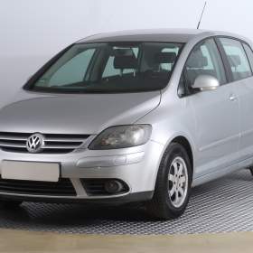Foto inzerátu Volkswagen Golf 1.4 i 16V