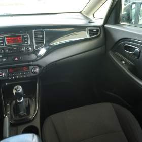 Foto inzerátu Kia Carens 1.7 CRDi
