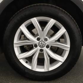 Foto inzerátu Volkswagen Tiguan 2.0 TSI