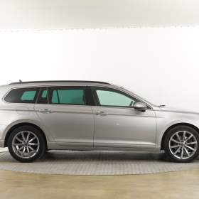 Foto inzerátu Volkswagen Passat 2.0 TDI