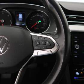 Foto inzerátu Volkswagen Passat 2.0 TDI