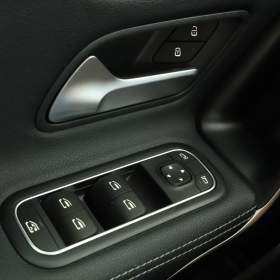 Foto inzerátu Mercedes-Benz CLA 200 d 4MATIC