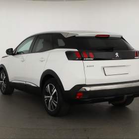 Foto inzerátu Peugeot 3008 1.5 BlueHDi