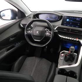 Foto inzerátu Peugeot 5008 PureTech 130