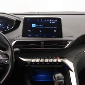 Foto inzerátu Peugeot 5008 PureTech 130