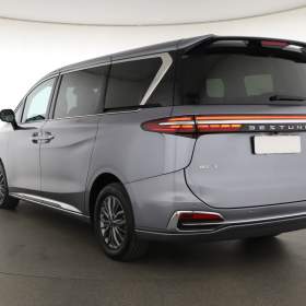 Foto inzerátu Bestune M9 2.0 T