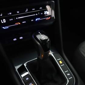 Foto inzerátu Volkswagen Tiguan 1.5 TSI