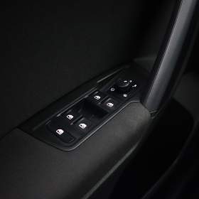 Foto inzerátu Volkswagen Tiguan 1.5 TSI