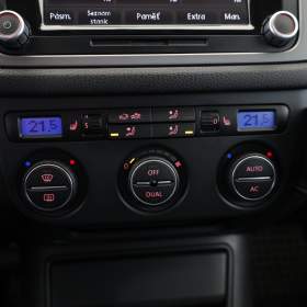 Foto inzerátu Volkswagen Tiguan 2.0 TSI