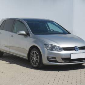 Volkswagen Golf 1.2 TSI / 19555877
