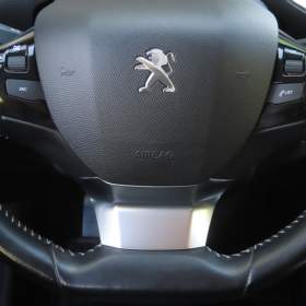 Foto inzerátu Peugeot 308 1.6 BlueHDi