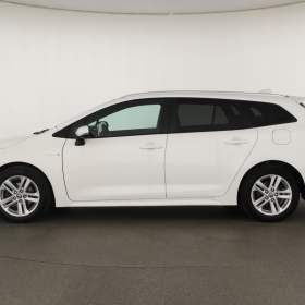 Foto inzerátu Toyota Corolla 1.8 Hybrid