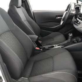 Foto inzerátu Toyota Corolla 1.8 Hybrid