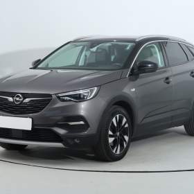 Foto inzerátu Opel Grandland 1.2 Turbo