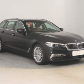BMW Řada 5 530d / 19556060