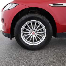 Foto inzerátu Jaguar F-Pace 20d AWD