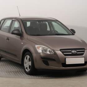 Kia Ceed 1.4 CVVT / 19556121