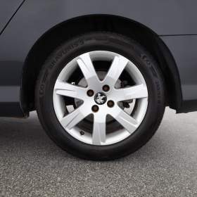 Foto inzerátu Peugeot 308 1.6 HDi