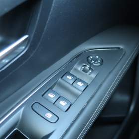 Foto inzerátu Peugeot 3008 1.6 BlueHDi