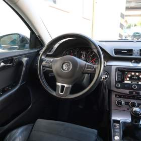 Volkswagen Passat 2.0 TDI / 19556313